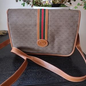 Vintage GG Gucci crossbody handbag